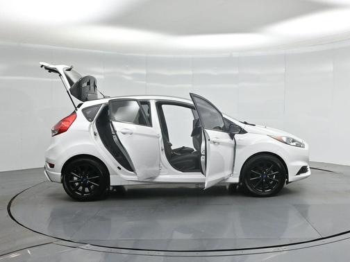 2019 Ford Fiesta ST Line