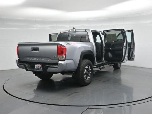 Silver Sky Metallic 2019 Toyota Tacoma TRD OFF ROAD