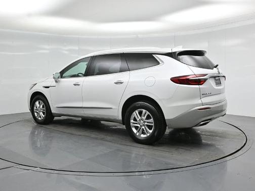 White Frost Tri-Coat 2020 Buick Enclave ESSENCE
