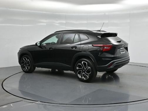 Mosaic Black Metallic 2024 Chevrolet Trax 2RS