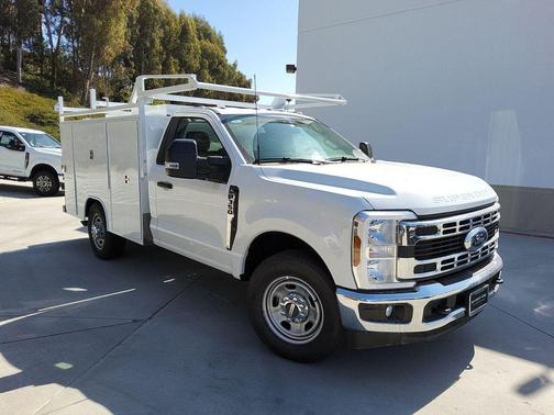 2025 Ford F-350 XL