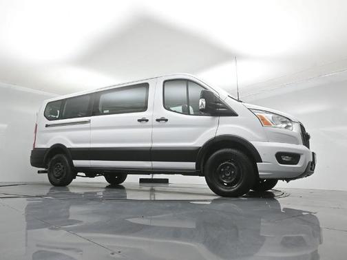 OXFORD WHITE 2022 Ford Transit-350 XLT