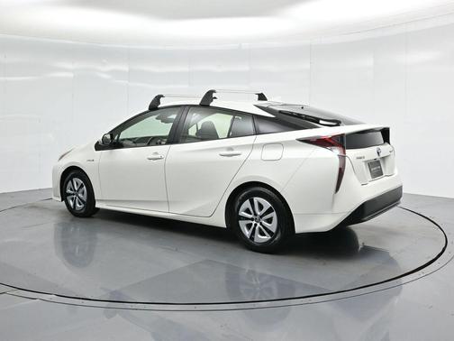 2017 Toyota Prius Three