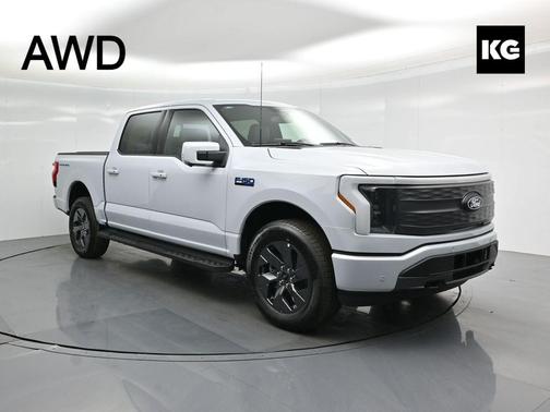 2025 Ford F-150 Lightning LARIAT