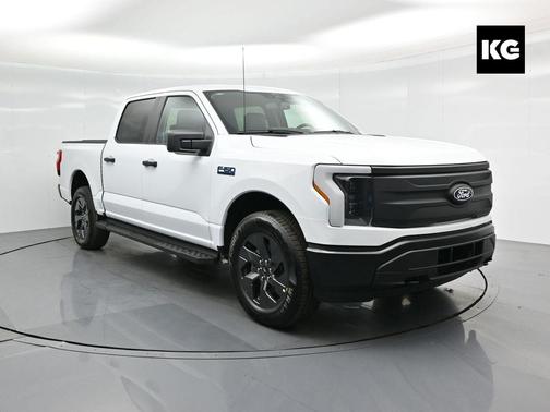 2025 Ford F-150 Lightning Pro