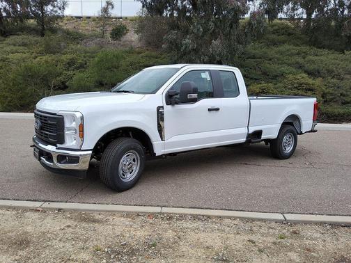 2025 Ford F-250 XL