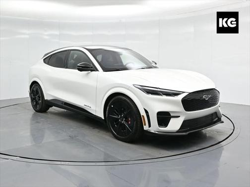 2025 Ford Mustang Mach-E GT