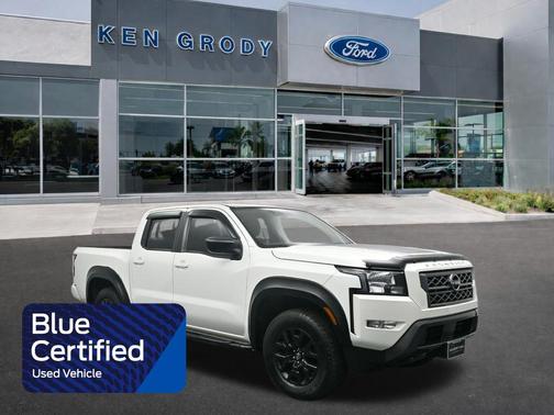 2022 Nissan Frontier SV