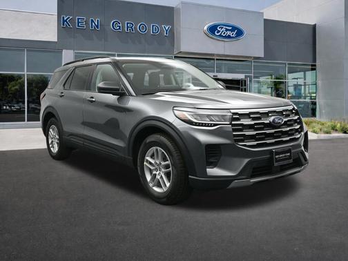 Carbonized Gray Metallic 2026 Ford Explorer Active