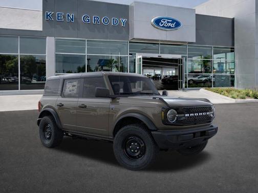 Gray 2026 Ford Bronco Big Bend