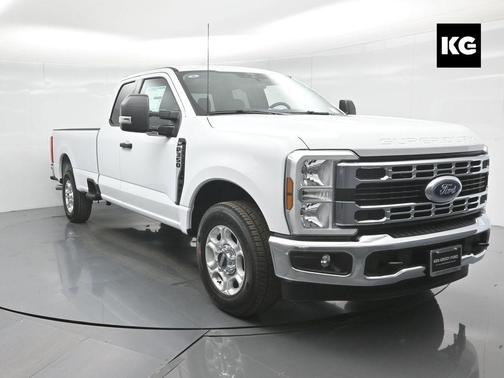 2026 Ford F-350 XLT
