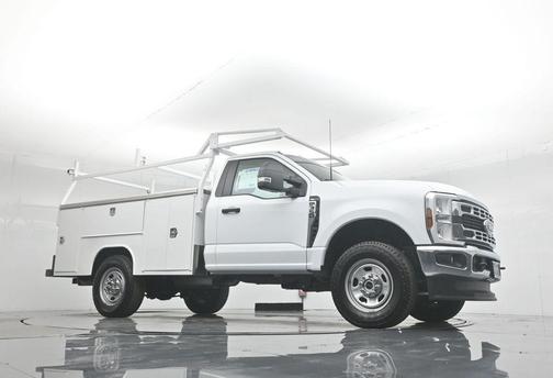 2025 Ford F-350 XL