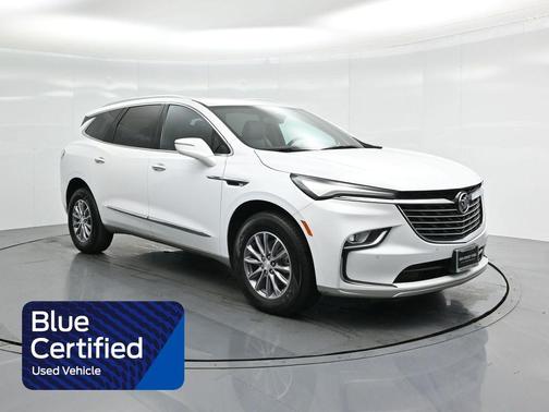 2022 Buick Enclave FWD Essence