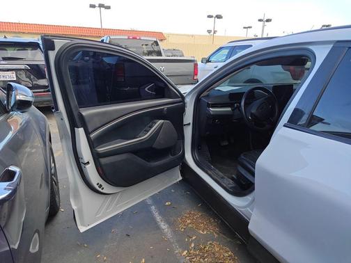 Space White Metallic 2023 Ford Mustang Mach-E Select