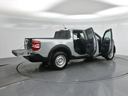 2023 Ford Maverick XL