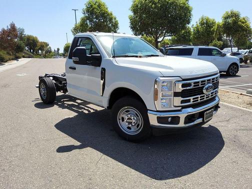 2025 Ford F-350 XL