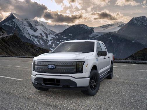 2025 Ford F-150 Lightning XLT