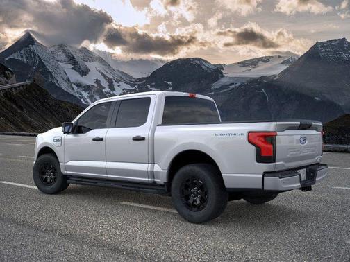2025 Ford F-150 Lightning XLT