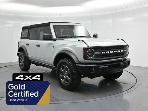 2022 Ford Bronco Black Diamond