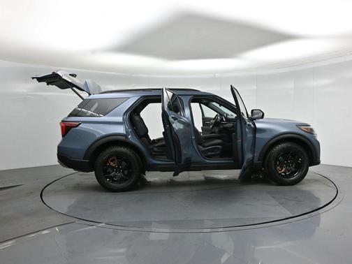 Vapor Blue 2026 Ford Explorer Tremor