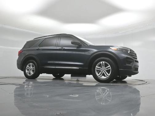 STONE BLUE METALLIC 2024 Ford Explorer XLT
