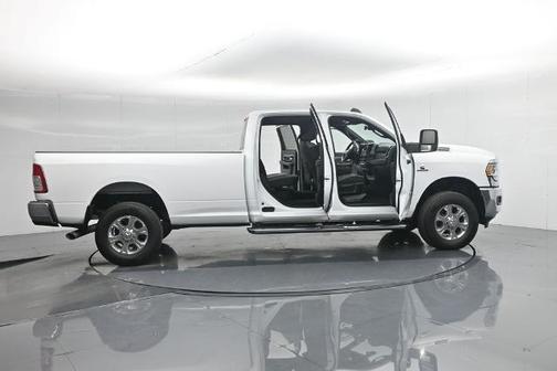 Bright White Clearcoat 2024 RAM 3500 BIG HORN