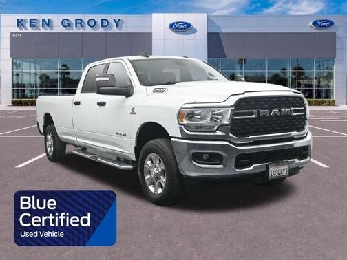 Bright White Clearcoat 2024 RAM 3500 BIG HORN