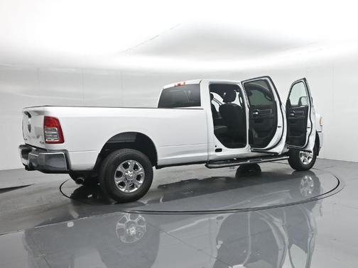 Bright White Clearcoat 2024 RAM 3500 BIG HORN