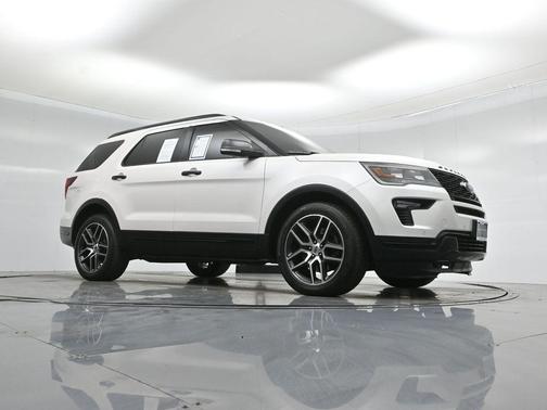 2019 Ford Explorer Sport