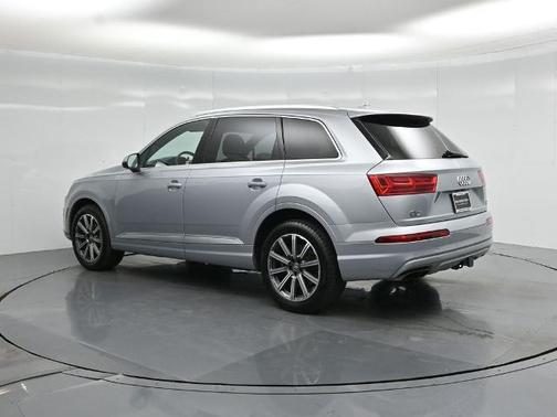 Florett Silver Metallic 2017 Audi Q7 3.0T QUATTRO PREMIUM PLUS