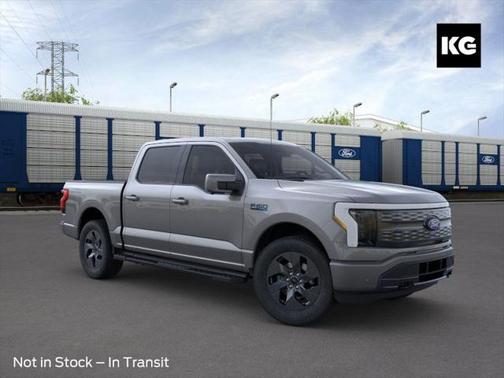 2025 Ford F-150 Lightning LARIAT