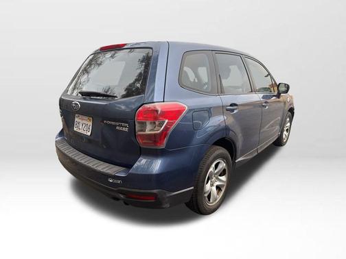 2014 Subaru Forester 2.5i