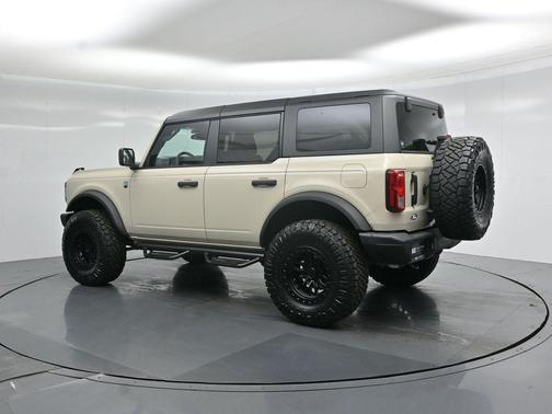 Desert Sand 2026 Ford Bronco Big Bend