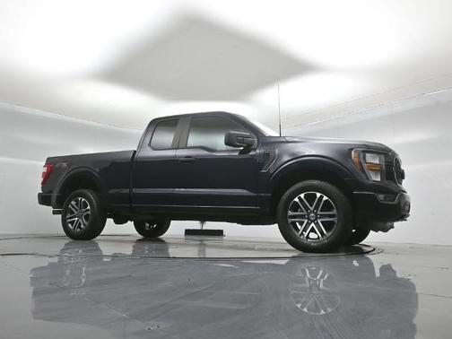 ANTIMATTER BLUE METALLIC 2023 Ford F-150 XL