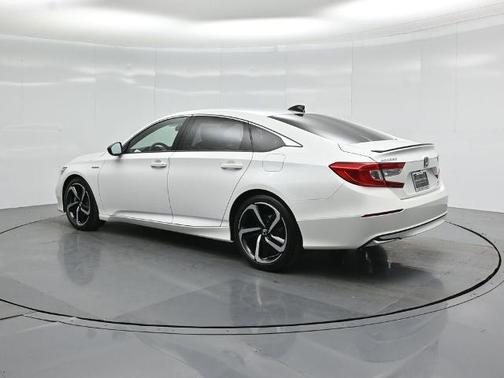 White 2022 Honda Accord SPORT