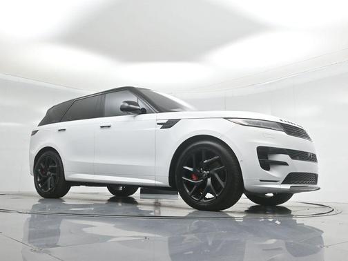 2023 Land Rover Range Rover Sport SE