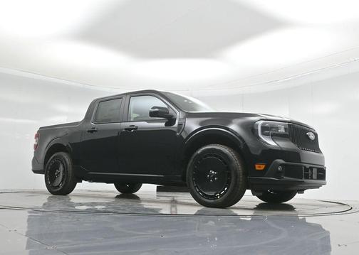 2025 Ford Maverick Lobo Standard