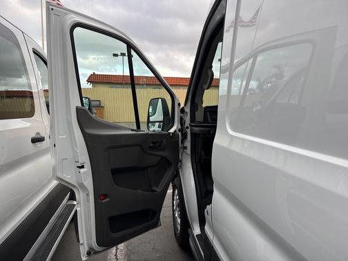 2020 Ford Transit-250 Base