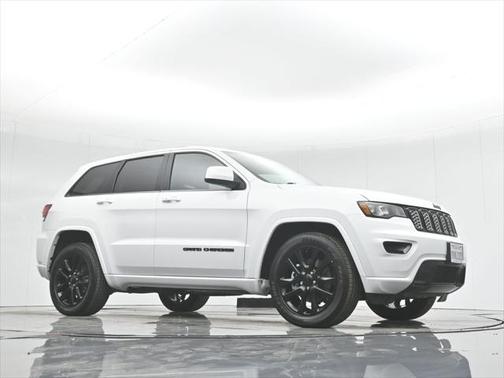 2021 Jeep Grand Cherokee Laredo