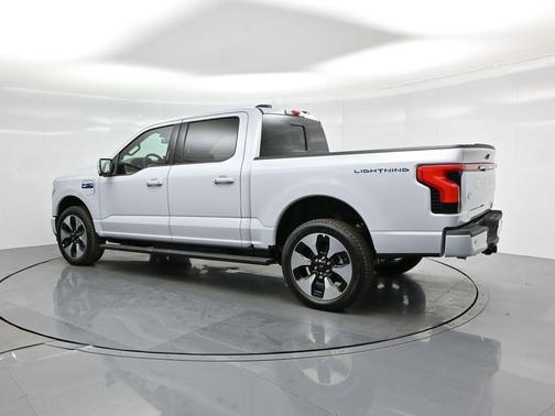 2025 Ford F-150 Lightning Platinum