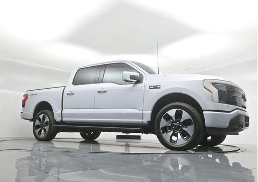 2025 Ford F-150 Lightning Platinum