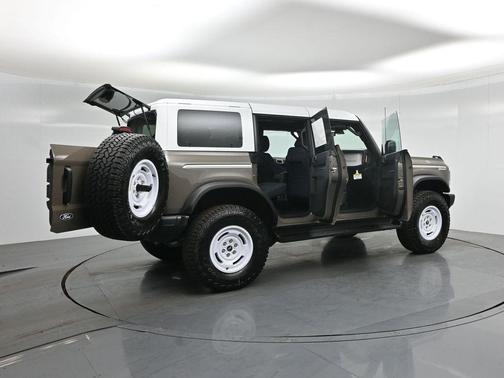 Marsh Gray 2026 Ford Bronco Heritage Edition