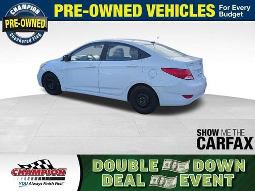 Century White 2017 Hyundai Accent SE