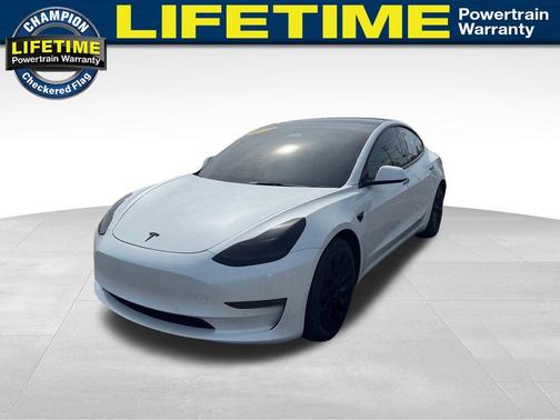 2022 Tesla Model 3 Long Range