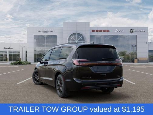 Diamond Black 2026 Chrysler Pacifica Limited