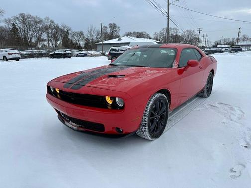 2020 Dodge Challenger SXT