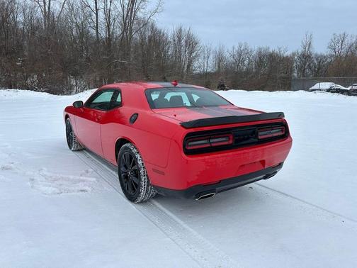 2020 Dodge Challenger SXT