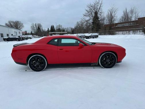 2020 Dodge Challenger SXT