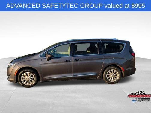 Crystal Metallic 2018 Chrysler Pacifica Touring-L Plus