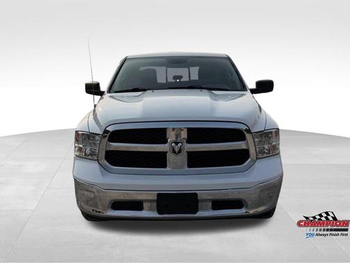 2019 RAM 1500 Classic SLT